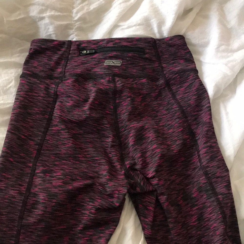 Workout pants - Picture 2 of 3